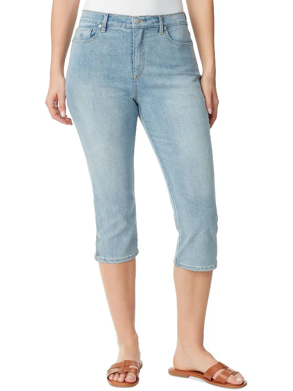 Can't Miss Amanda Womens High Rise Light Wash Capri Jeans