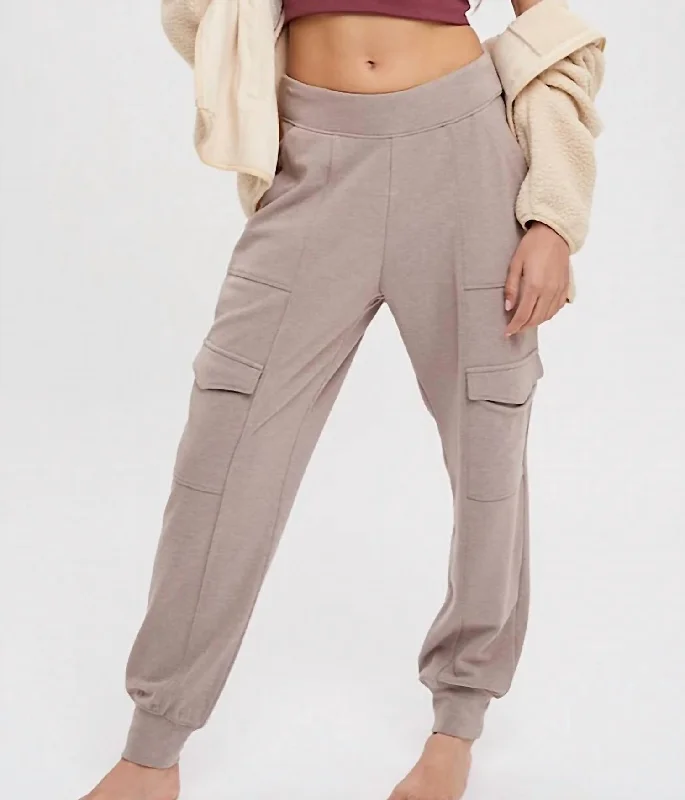 Reduced Prices Fleece Cargo Joggers In Mink