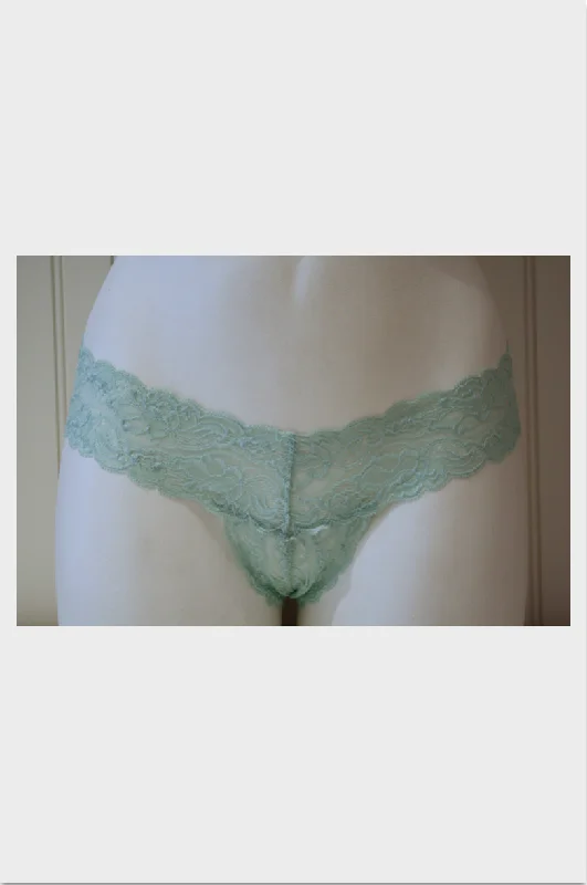 Daily Special Chloe Lace Thong | Pistachio