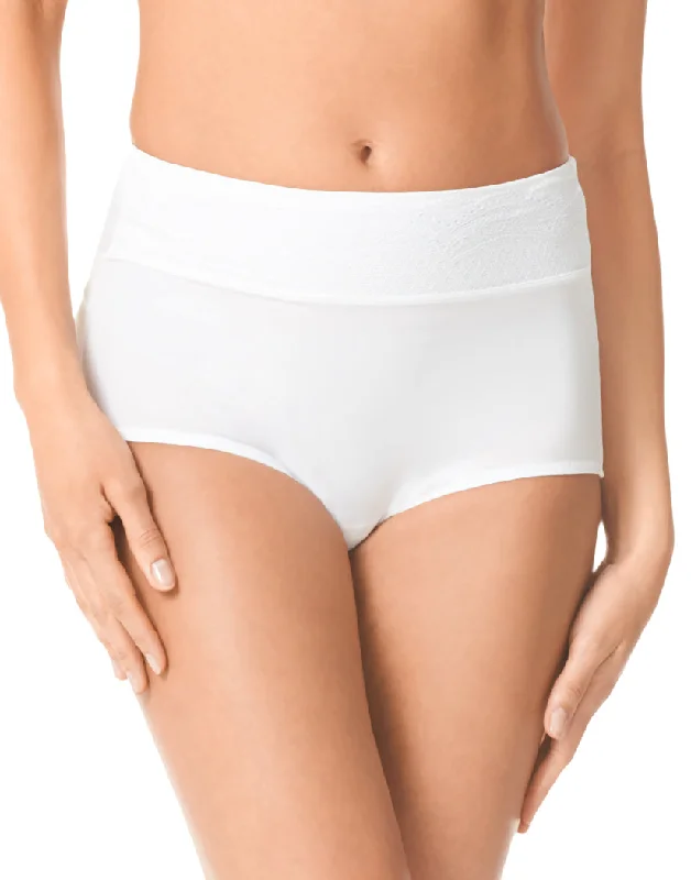 Exclusive Deal Warner's No Pinching No Problems Microfiber Brief with Lace RS7401P