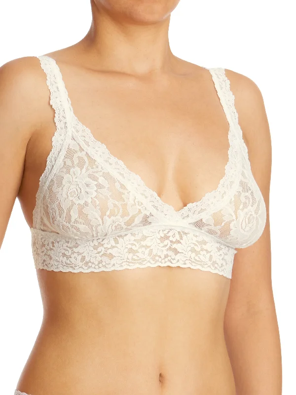 Stock Clearance Signature Lace Crossover Bralette Marshmallow