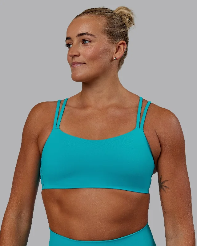 Weekend Offers That Thrill Vantage Sports Bra - Blue Bird